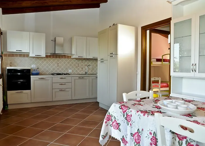 Iss Travel, Stazzu Fioritu - Ground Floor With Sea View San Teodoro (Sardinia)
