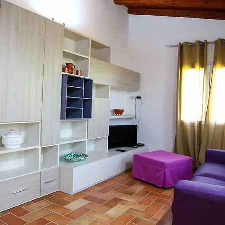 Semesterbostad Iss Travel, Stazzu Fioritu - Ground Floor Apartments With Sea View