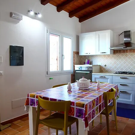 Ferienhaus Iss Travel, Stazzu Fioritu - Ground Floor With Sea View San Teodoro (Sardinia)