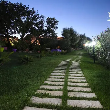 Iss Travel, Stazzu Fioritu - Ground Floor Apartments With Sea View San Teodoro (Sardinia)