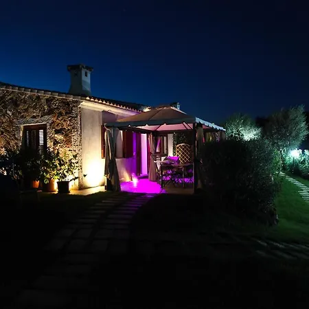 Ferienhaus Iss Travel, Stazzu Fioritu - Ground Floor With Sea View San Teodoro (Sardinia)