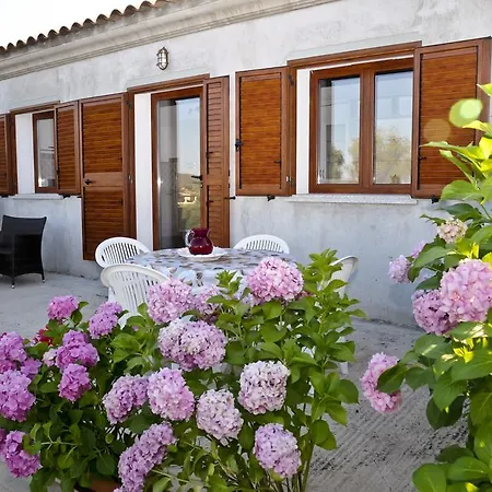 Iss Travel, Stazzu Fioritu - Ground Floor Apartments With Sea View Semesterbostad San Teodoro (Sardinia)