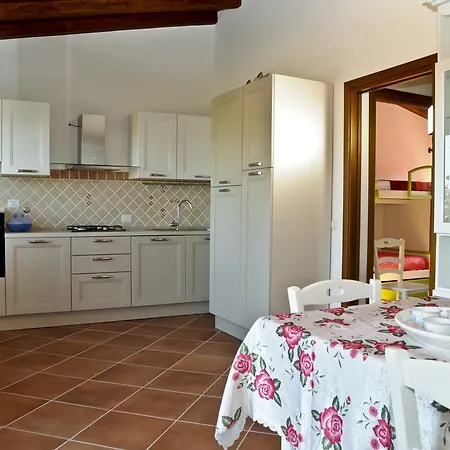 Iss Travel, Stazzu Fioritu - Ground Floor Apartments With Sea View San Teodoro (Sardinia)