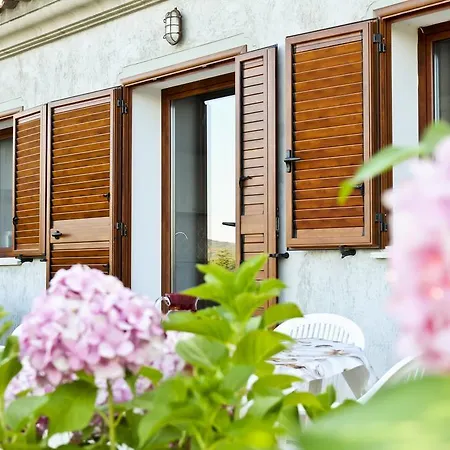 Iss Travel, Stazzu Fioritu - Ground Floor With Sea View